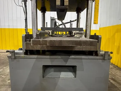 100 TON ROLLFORM INC HYDRAULIC 4 POST CUTOFF & POWER UNIT, 12" STROKE USED