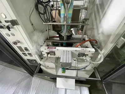 General Form, Fill and Seal Machine with Volumetric Cup Filler