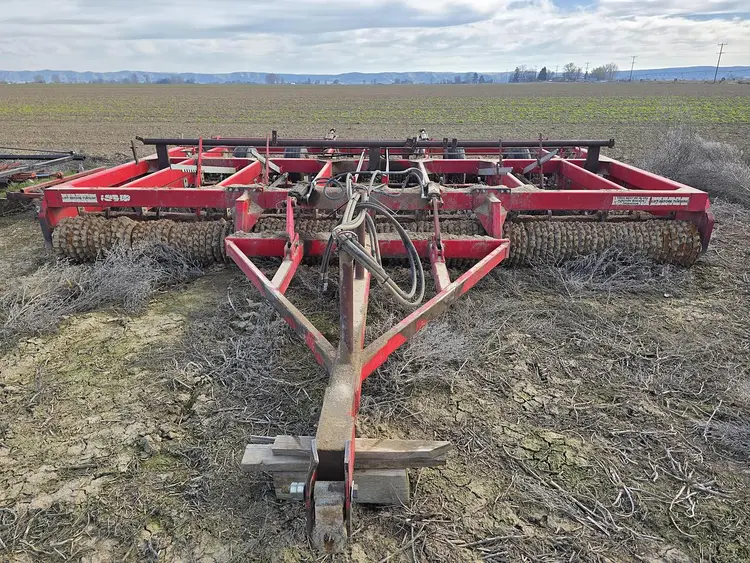 Used FABCO 18' Trailed Rollers Idaho US | Berry Machinery #910872