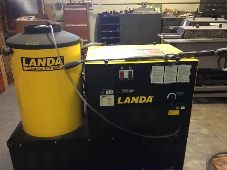 Used LANDA _UNKNOWN_ Pressure Washers New York US | Federal Equipment #205960