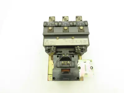 Allen Bradley 509-F0B Motor Starter Contactor 200Hp 600VAC 3Ph 480V Coil Size 5