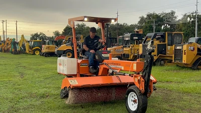 Used 2022 LAYMOR SM300 Mechanical Sweepers Florida US | Intrac Machinery #1568783