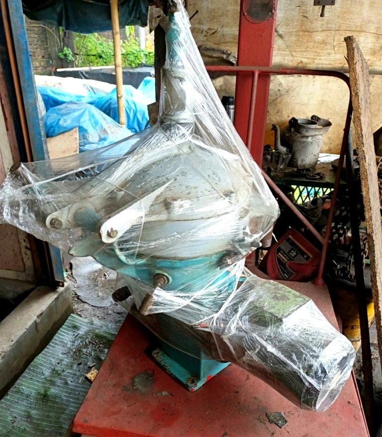Alfa-Laval MAB 103B-24-50 oil purifier, SS bowl.
