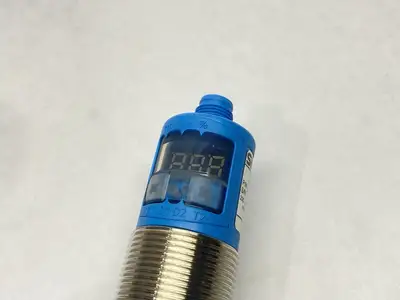 UM30-213113 | Sick  Ultrasonic Sensor M12 5-Pin 6036918 - New Other