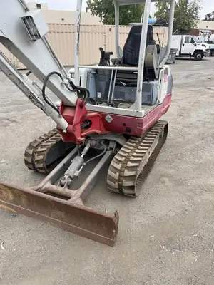 USED 2013 TAKEUCHI TB235