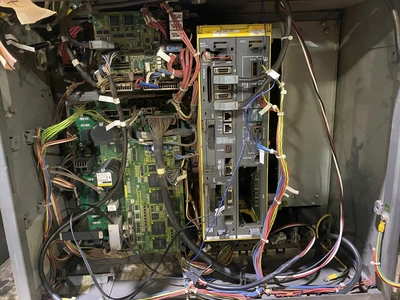 USED 2016 FANUC ArcMate 100iC/6L + R-30iB