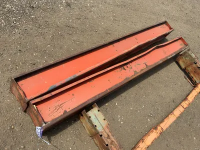 Two Sided Cantilever Rack, includes two 14’ tall uprights spaces approx. 6’ on center apart, (2) 92”...