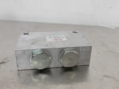 USED INTEGRATED HYDRAULICS 401AA00078A