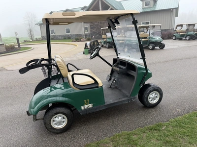 (1) 2017 E-Z-Go golf cart with a Kawasaki gas engine, model 625111G01, does not include Club canopy,...