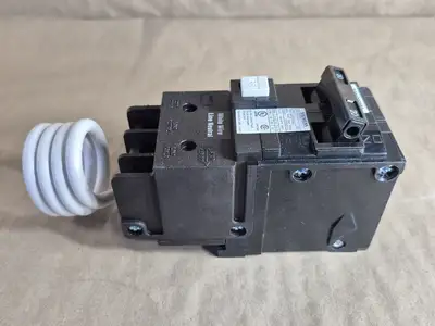 New | in-Stock SIEMENS QF220H Switchgears British Columbia CA | Lenmark #239339