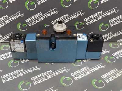 MAC MAC125A-V2F2-PM-111DA(UNIV) Double Solenoid Valve Assembly Used
