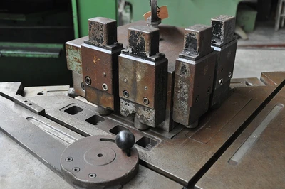 USED DMF 300 X 6 MM (FIXED)