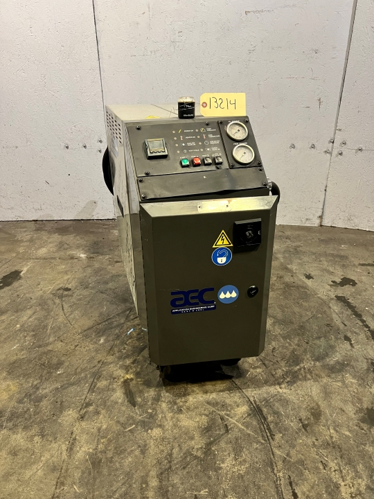 Used 2013 AEC TCU500 Temperature Controls Massachusetts US | Hunter Plastics #788023