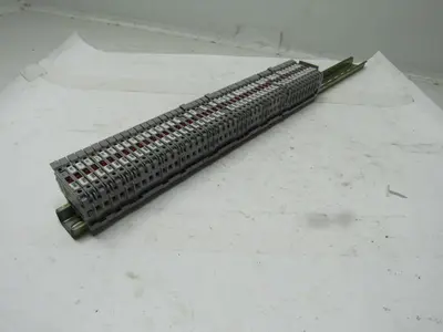 Entretec M4/8S Terminal Fuse Block W/ Blown Fuse Indicator  Lot of 48