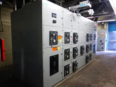 Siemens WL Switchgear, 480V, 7-Section, 4000/1600A Breakers