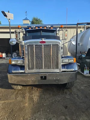 Used 2005 Peterbilt 379 Dump trucks Maryland US | Zadoon Equipment #1480653