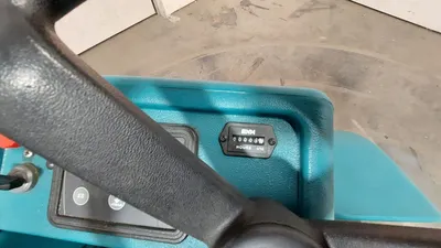 2009 TENNANT T15 FLOOR SCRUBBERS | Platinum Group (7)