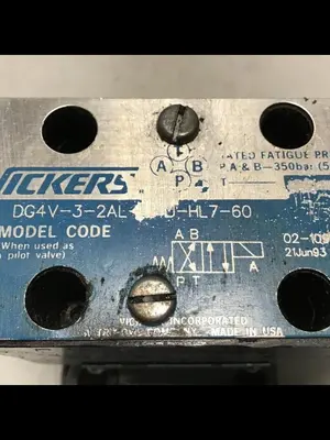 USED VICKERS DG4V-3-2AL-M-U-HL7-60