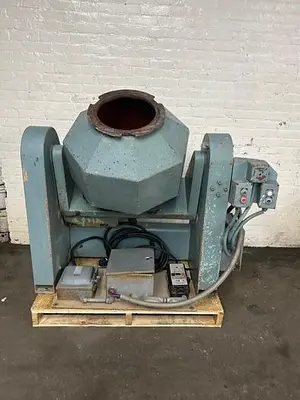 3440-210 Patterson Type Electric Tilt, Chain Driven Industrial Pebble / Ball Mill