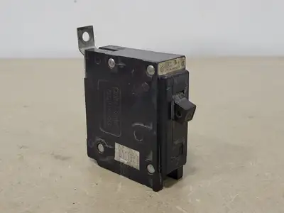 USED SQUARE D BA115
