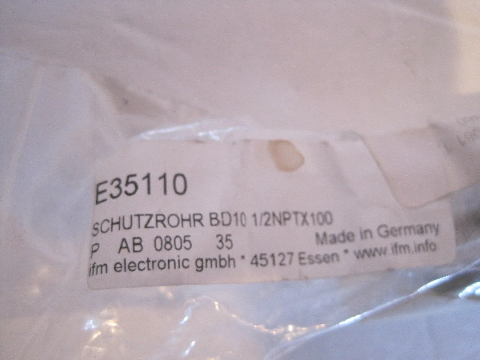 NEW IFM EFECTOR E35110 THERMOWELL E35110