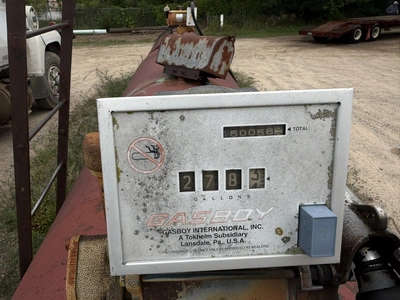 Used _UNKNOWN_ _UNKNOWN_ Stationary Fuel Tanks Michigan US | Miedema Asset Management Group #1372340