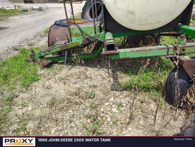 Used 1990 JOHN DEERE 250X WATER TANK Liquid Supply Trailers Michigan US | Proxy Equipment #1426111