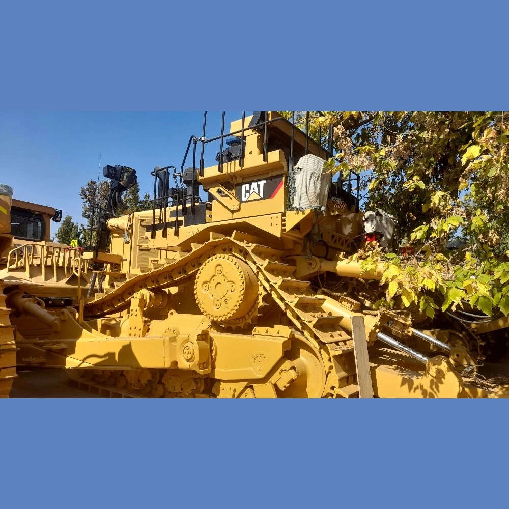 USED 2012 CATERPILLAR D11T