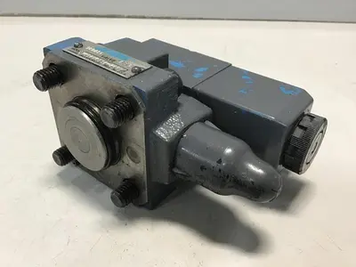 USED VICKERS DG4V-3-2AL-M-U-HL7-60