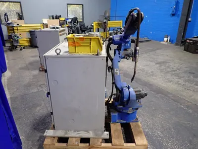 USED 2013 YASKAWA MOTOMAN MOTOMANMH6