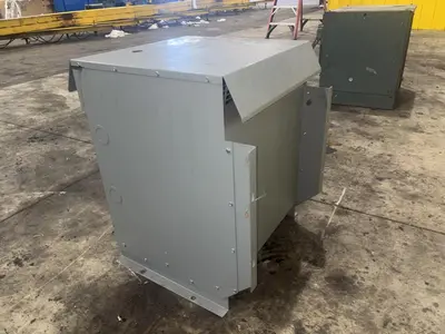 40 KVA HAMMOND POWER 460 <-> 460y/266V VOLT ELECTRICAL TRANSFORMER: YOBRO #24139