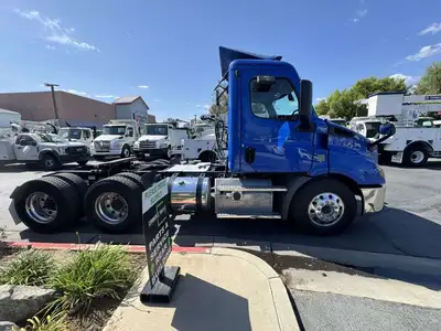 Used 2019 FREIGHTLINER T11664ST Conventional trucks California US | Commerce Truck Equipment Sales #1548718