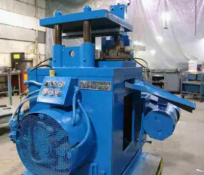 DAHLSTROM 4-Post Mechanical Cut-Off Press