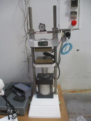 Used CARVER C Molding Presses California US | TNT Industrial #1321841