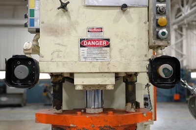 USED 2000 GREENERD PRESSES GREENERD HCA-40-30R8 PRESS