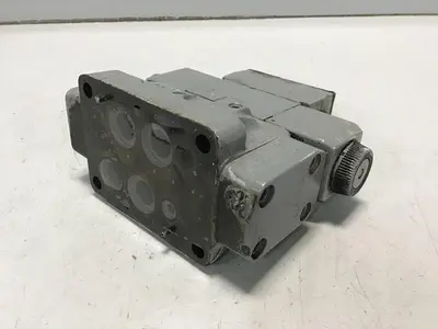 USED VICKERS DG4V36CMFWB660EN21