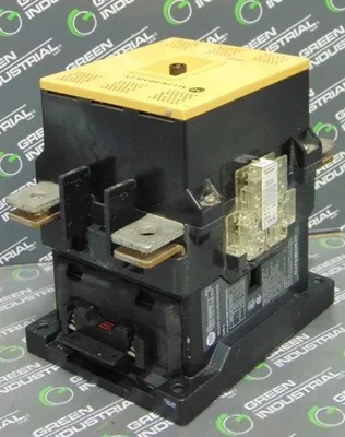 Allen Bradley 100W-B300N*2 Size 5 Welding Isolation Contactor 270A Used
