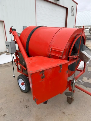 Used _UNKNOWN_ _UNKNOWN_ Misc Spreaders Idaho US | Tri-Steel Manufacturing #1557129