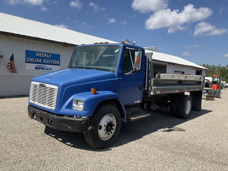 Used 1999 FREIGHTLINER FL70 Dump trucks Michigan US | Miedema Asset Management Group #1406842