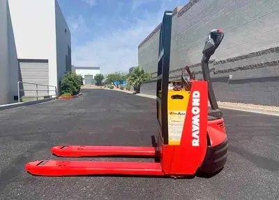 USED 2023 RAYMOND 8210