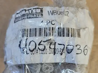 NEW KOMATSU WB0602