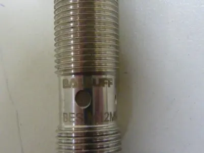 USED BALLUFF BES0068