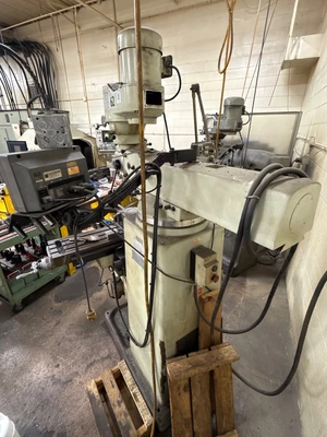 Used 1995 FIRST LC-185VS Vertical Mills Ontario CA | Aucto #1368743