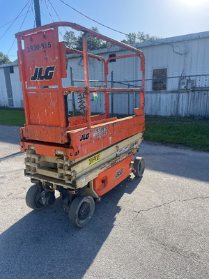 USED 2015 JLG 1930ES