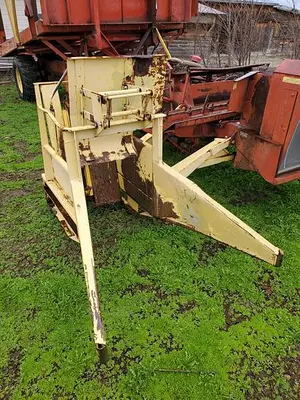 USED NEW HOLLAND 1048