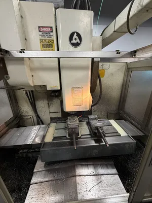 KITAMURA Mycenter-3X Vertical Machining Centers | ListingHippo (14)