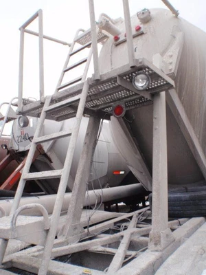 Used 1995 POLAR _UNKNOWN_ Tanker Trailers Indiana US | Lakeshore Equipment Sales #1546574
