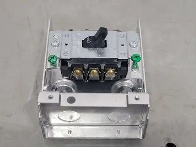 NEW HUBBELL HBL13R89D