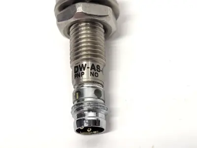Used Contrinex DW-AS-633-M8-001 Proximity Sensors Michigan US | Maverick Industrial Sales #1460530