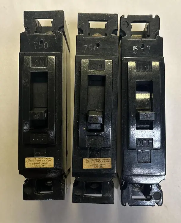 Used GE TEF113020 Miscellaneous Equipment (Electrical & Power) | Surplus Asset Holdings #1200094